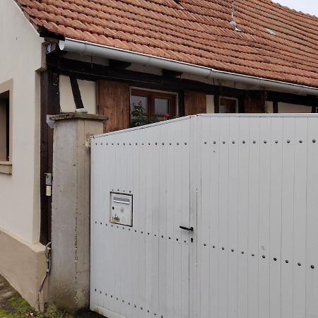 Petite Maison Alsacienne Entzheim Bagian luar foto