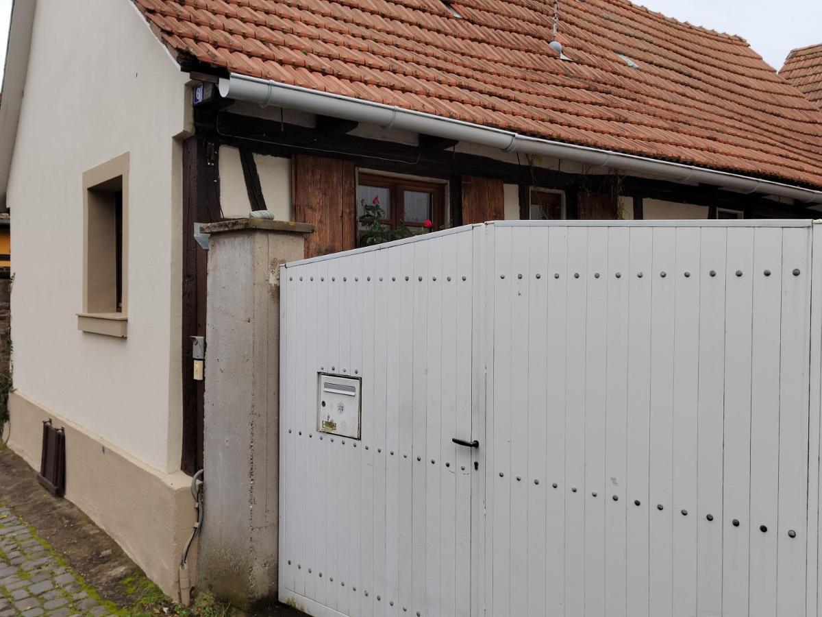 Petite Maison Alsacienne Entzheim Bagian luar foto